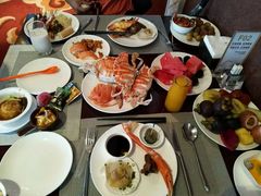 -荣誉国际酒店-云顶旋转餐厅