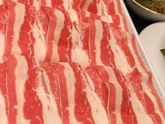 -鲜入唯煮·港式海鲜牛肉火锅(金宝街店)