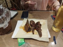 -何师烧烤Pro ·江湖川菜·小龙虾·精酿(太古里旗舰店)