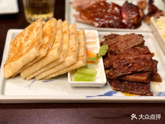 四世同堂(魏公村店-烙饼卷带鱼-菜-烙饼卷带鱼图片-北京美食-大众