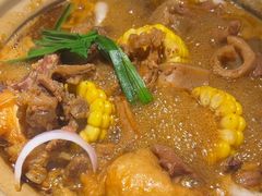 -沙胆彪炭炉牛杂煲(上海日月光广场店)