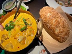 -大头虾越式风味餐厅(光明广场店)