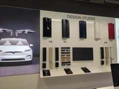 -TESLA 特斯拉(上海太古汇体验店)