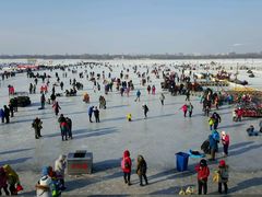 -人民防洪胜利纪念塔