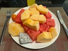 -上海西藏大厦万怡酒店Momo Cafe(徐汇店)