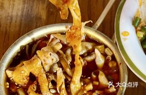 Oil-Boiled Duck Intestines