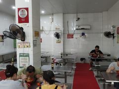 -易记皮肚面(明瓦廊店)