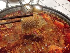 -旧街市鲜货老火锅(大光路店)