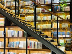 -独秀书房(出版大厦店)