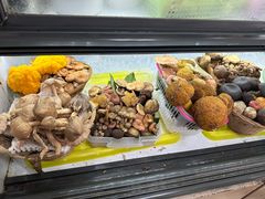 -野菌王•养生汤锅•野生菌火锅(大理漾濞路店)