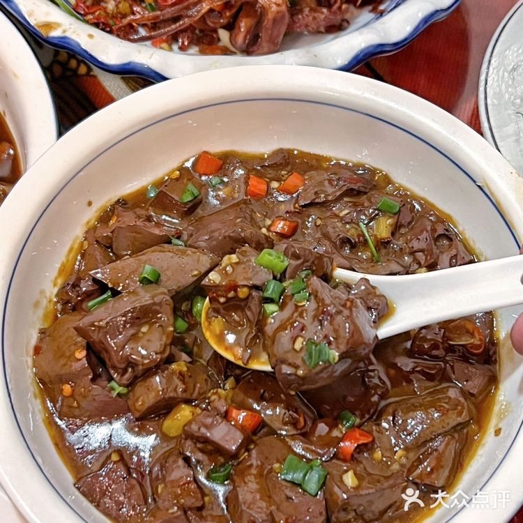 八一公園附近的这家老字号赣菜 真绝👍🏻