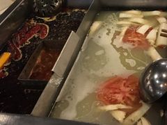 -百年川椒重庆老火锅(光谷店)