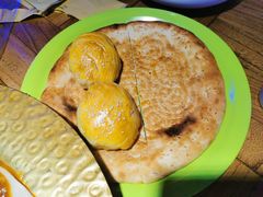 瓜子烤馕-北疆饭店(金狮广场店)