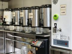 -沪上阿姨·精选茶饮(深大西丽店)