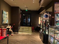 -星巴克臻选(南京金茂览秀城店)