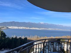 -大理洱海龙湾假日酒店