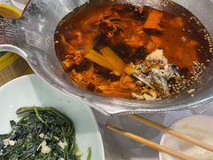 -沸腾鱼乡(知春路分店)