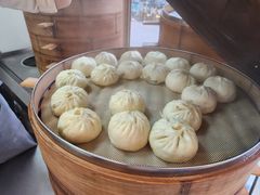 -李与白包子铺(桐梓林店)