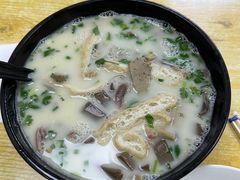 -津津老鸭粉丝馆(正东路店)