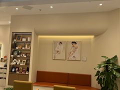 -HIMO海马体照相馆(上海华润CP静安店)