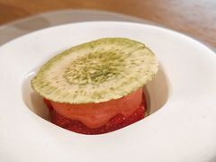 甘王草莓抹茶白巧克力-Amber(香港置地文华东方酒店)