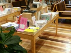 -猫的天空之城概念书店(印象城购物中心店)