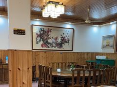 -芦茨金富饭庄·25年老字号·专做稻草鸡