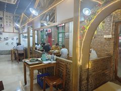 -老三样·美食研究中心(世贸路店)