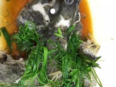 清蒸鱼-宜宾海鲜酒家·三十年老字号