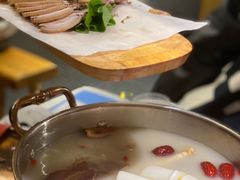 -谭十三南昌大排档(船山路总店)