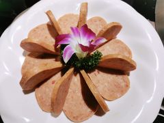 梅林午餐肉-秦宝雪花牛肉养生火锅(大兴九臻店)