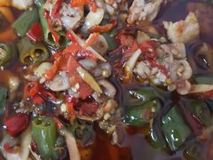 -兔行天下-鸿鹤鲜锅兔(中海国际店)