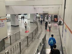 -常熟路(地铁站)