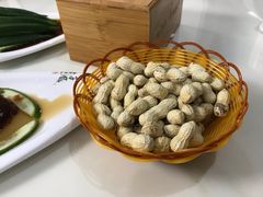 -七的湖·晚芳亭·阳澄湖农家菜·大闸蟹(莲花岛店)