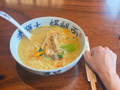 -李犟大爆鳝面·手工蟹黄包(湖滨西湖店)