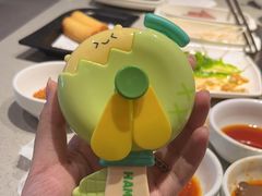 -海底捞火锅(新松江路生日主题店)