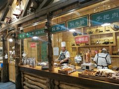 自助取餐区-牧马人奶茶馆(乌兰察布总店)