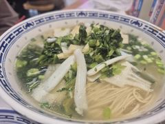 -鲁达面馆本帮风味(共康东路店)