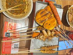 -万记麻辣烫国展总店