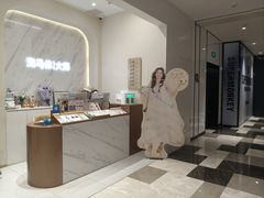 -HIMO海马体照相馆(上海华润CP静安店)