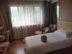 -南京双门楼宾馆(盐仓桥地铁站阅江楼店)