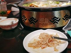 -探鱼·鲜青椒爽麻烤鱼(领展购物广场店)