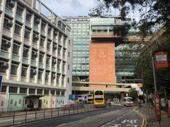 -香港大学