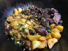 -鱼窝棚柴火铁锅炖(富山屯店)