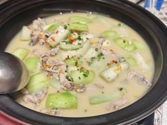 苹果丝瓜煮田鸡-雅苑中餐厅