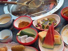 -醉董牛川派鲜肉自选火锅(烟台店)