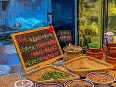 -云阿蛮云南生烫牛肉米线(奉贤路店)