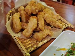 -爆炸头阿姨小四川正宗川味小吃(无任何分店)