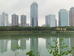 -万绿园