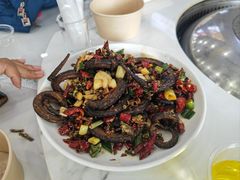 -丹水桥地锅鱼·翘嘴鲌·地方特色全鱼宴(丹江口大坝店)